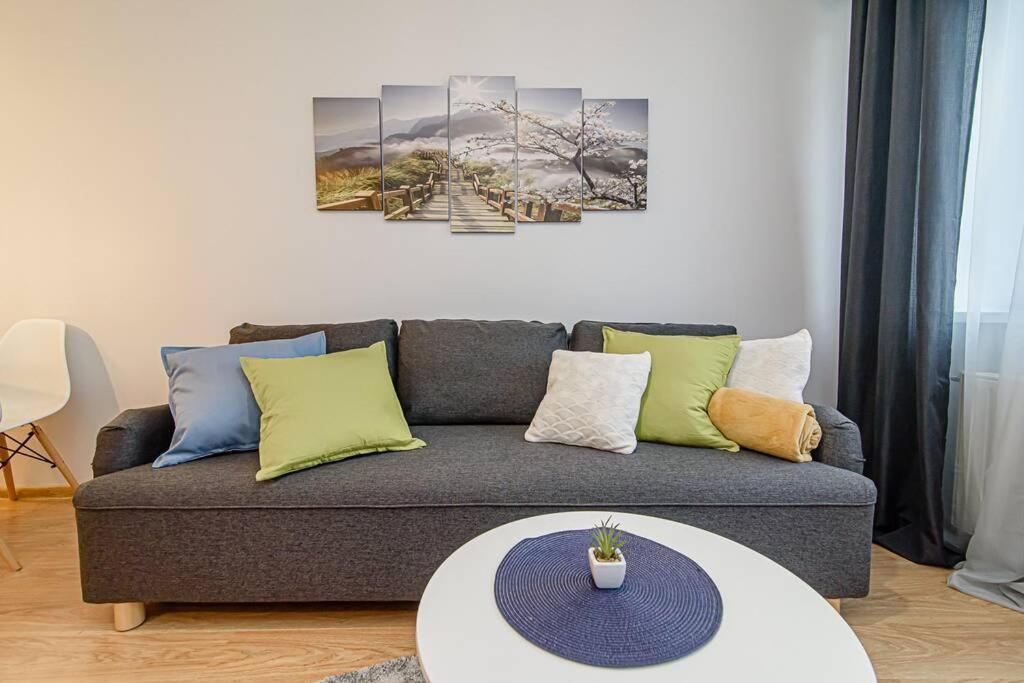 Bright Apartment,For 1-4,Near Old Town Vilnius Ngoại thất bức ảnh