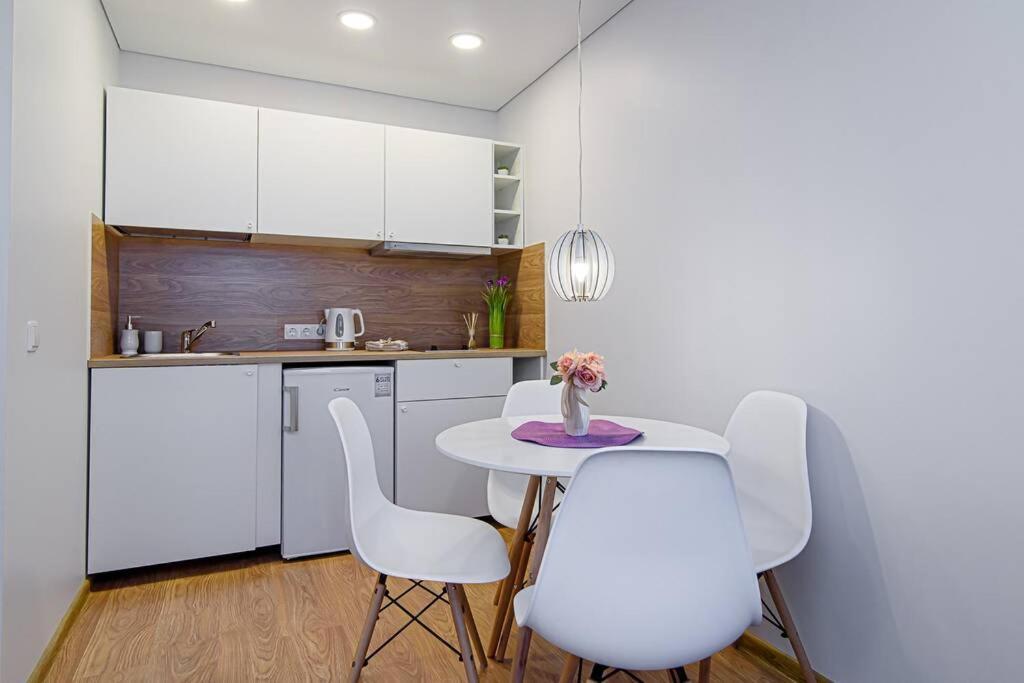 Bright Apartment,For 1-4,Near Old Town Vilnius Ngoại thất bức ảnh